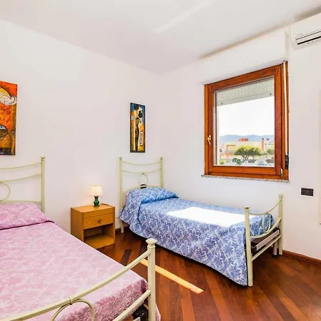 Santa Luria Sleeps 8 Air Con Wifi Villa Capitana