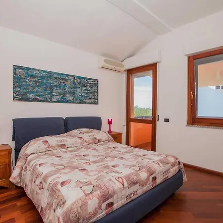 Santa Luria Sleeps 8 Air Con Wifi Villa Capitana