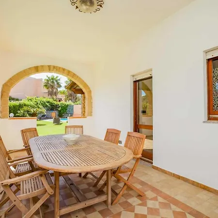 Santa Luria Sleeps 8 Air Con Wifi